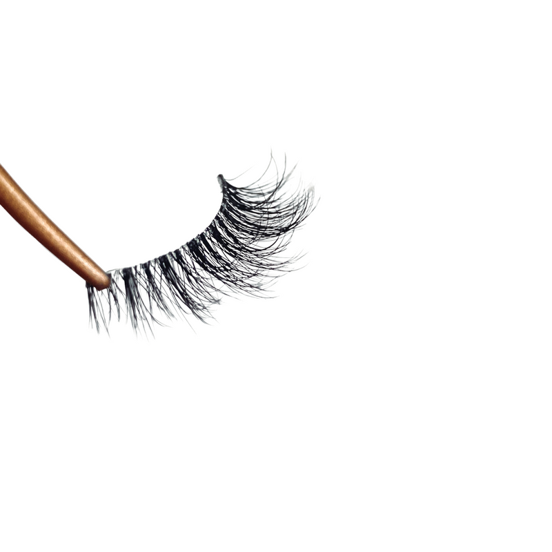 Labels & Love - Taylored Lashes™