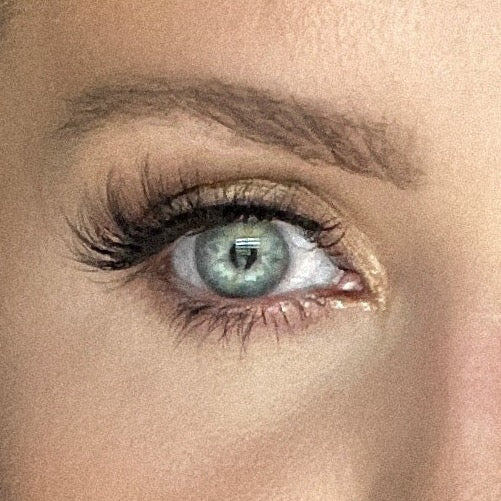 Labels & Love - Taylored Lashes™